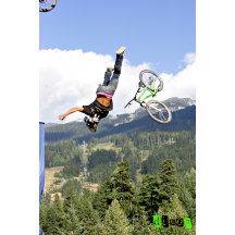 Mike Mongtomery inverted at Crankworx