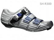 Shimano R-300 Road Shoes Custom Fit - Video