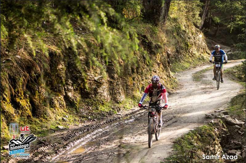 rural road in the himalayan MTB