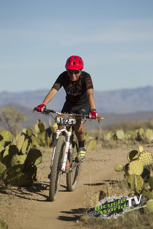 womens single speed solo winner at old pueblo