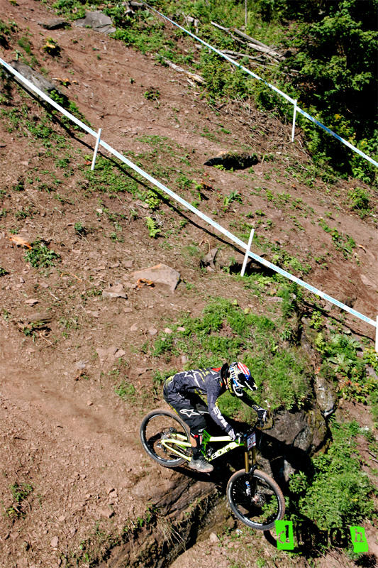luke Stroebel dropping the middle line at the Windham World cup 